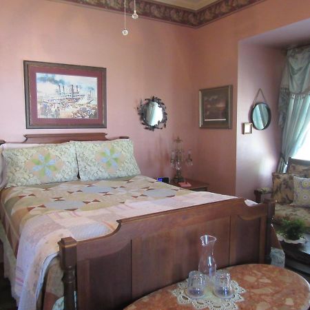 The Carriage House Bed & Breakfast Jefferson Luaran gambar