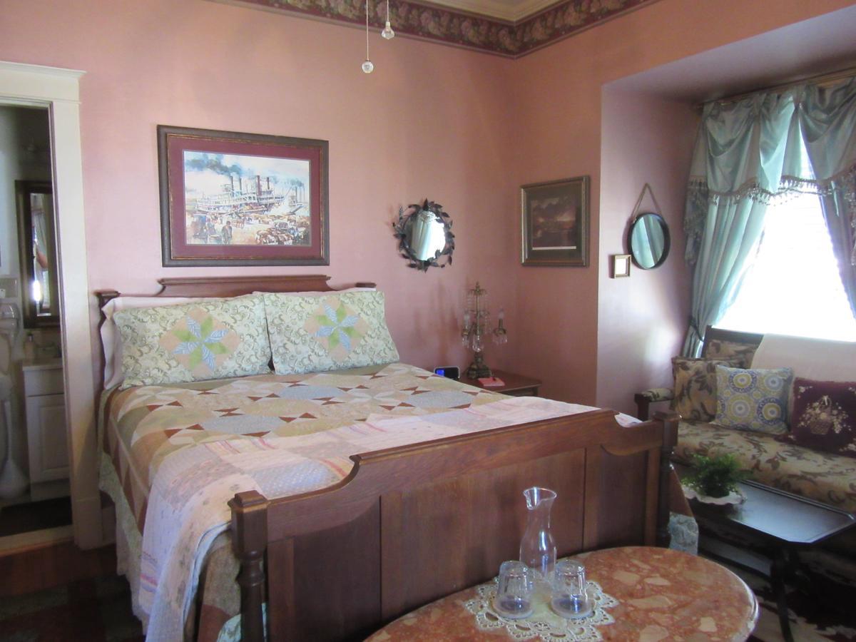 The Carriage House Bed & Breakfast Jefferson Luaran gambar